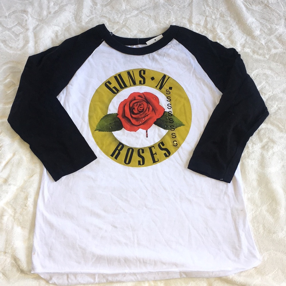 Guns N Roses 3/4 Sleeve Top ⚫️